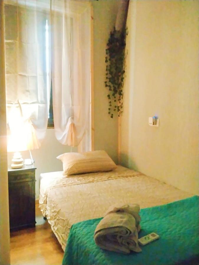 Don Pes Travel Rooms Sassari Exterior photo